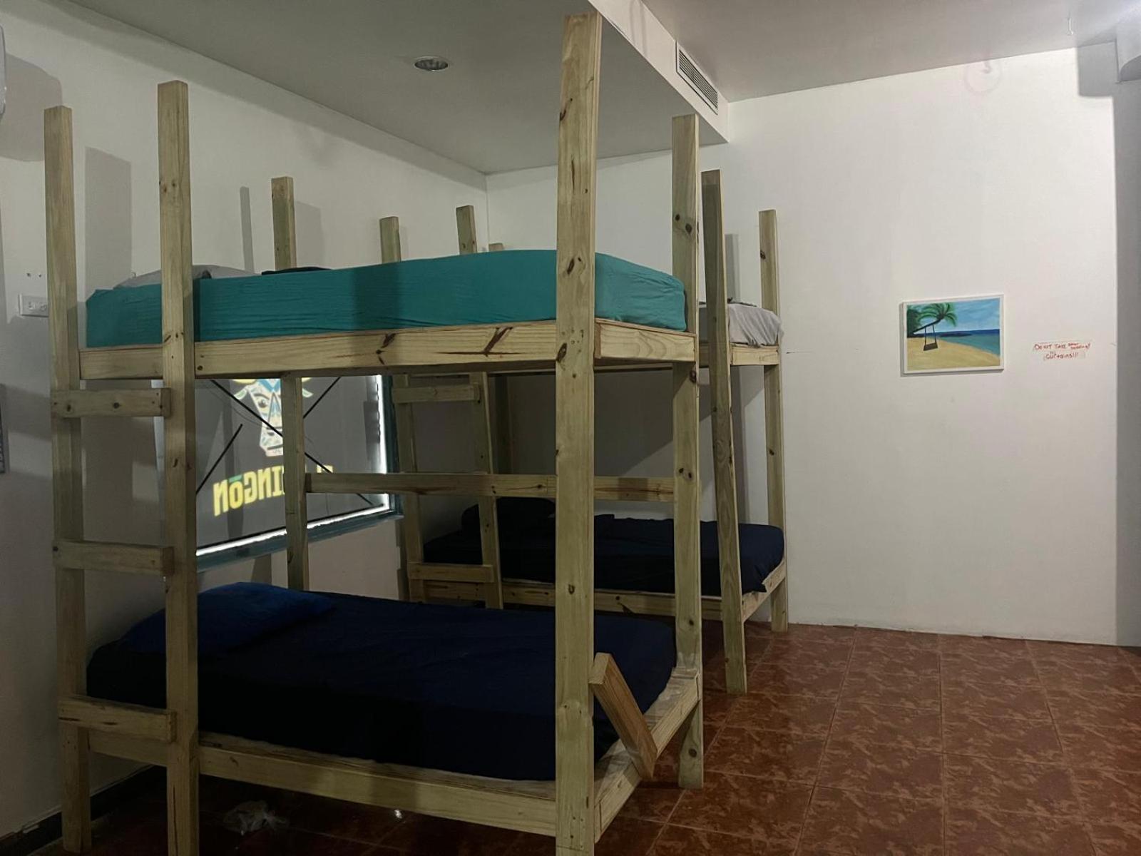 Beach Dorms San Juan Eksteriør bilde
